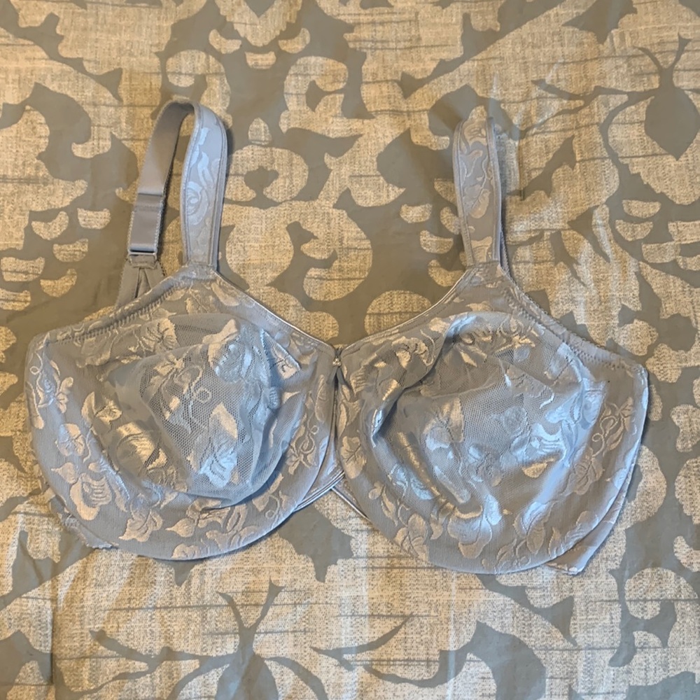 Wacoal size 40DDD bra